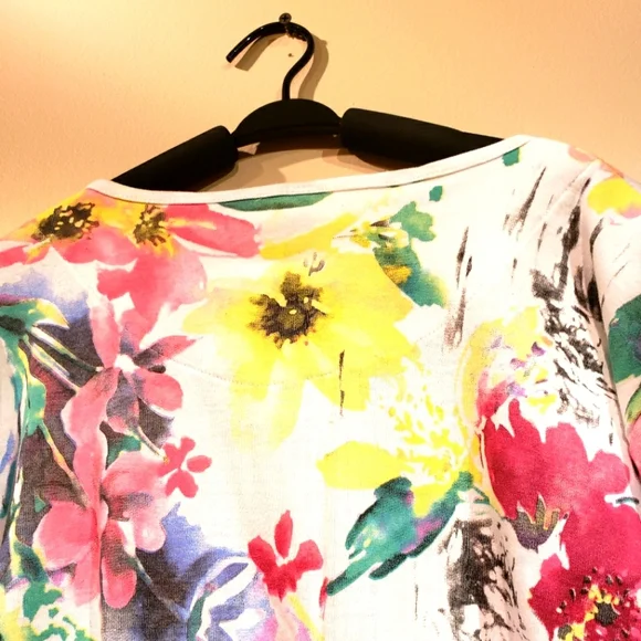 Endless Designs Womens White Floral Shirt Blouse - Picture 6 of 7